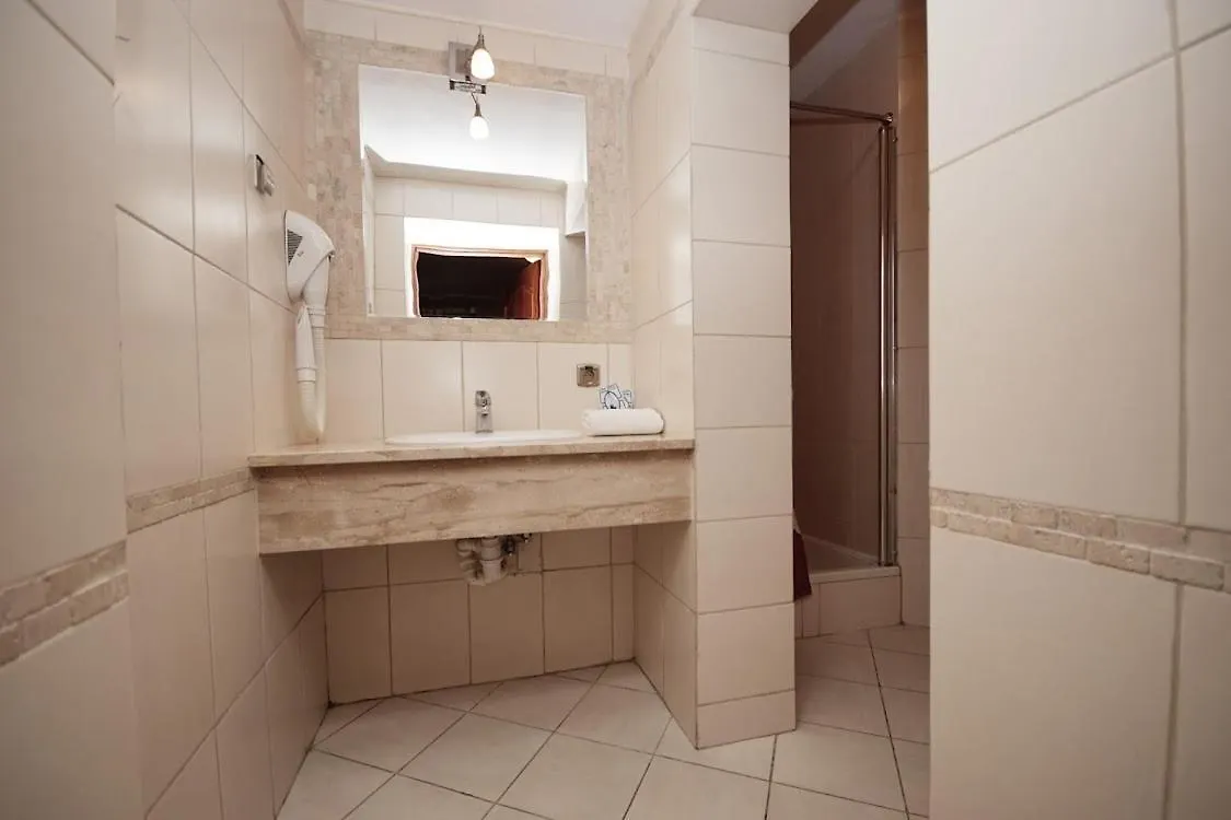 Privet Room With Bathrom 150M From The Beach Poland