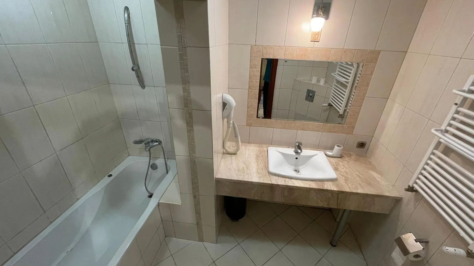 Privet Room With Bathrom 150M From The Beach 0*, Sopot Poland